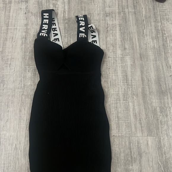 HERVE BY HERVE LEGER - Picture 3 of 4